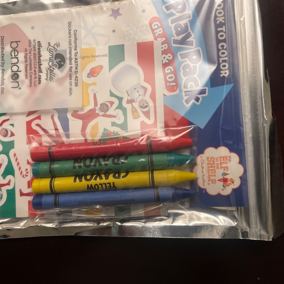 New Lot Of 5 Bendon 4pcs Wish Coloring Play Pack - Picture 3 of 3